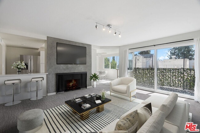 property at 1230 Horn Ave