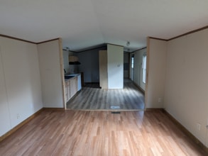 291 Moses Ln in Royalton, VT - Foto de edificio - Building Photo