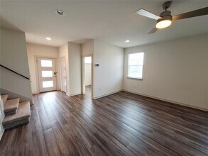 7700 Linnie Ln in Austin, TX - Building Photo - Building Photo