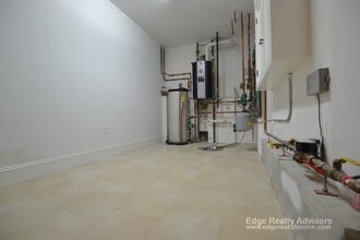 44 Gerrish St in Boston, MA - Building Photo - Building Photo