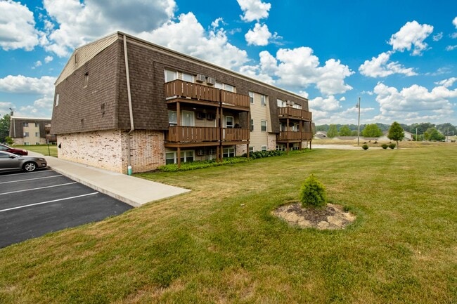 property at 1175 N Elm St