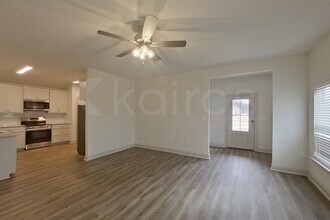 8134 Hendrick Dr in Baton Rouge, LA - Building Photo - Building Photo
