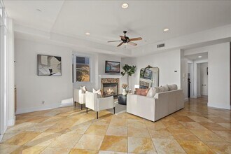 411 Orange Ave in Coronado, CA - Building Photo - Building Photo