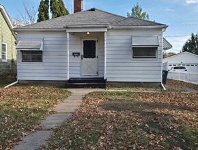 2007 46th St in Rock Island, IL - Building Photo - Building Photo