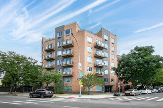 Williamsburg in Brooklyn, NY - Building Photo - Primary Photo