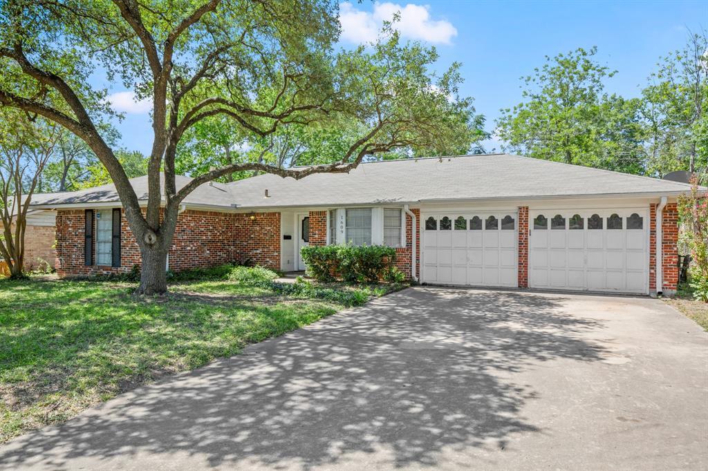 1609 Springer Ln in Austin, TX - Building Photo
