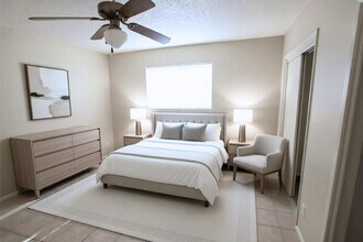 409 E Fairfield St in Mesa, AZ - Foto de edificio - Building Photo