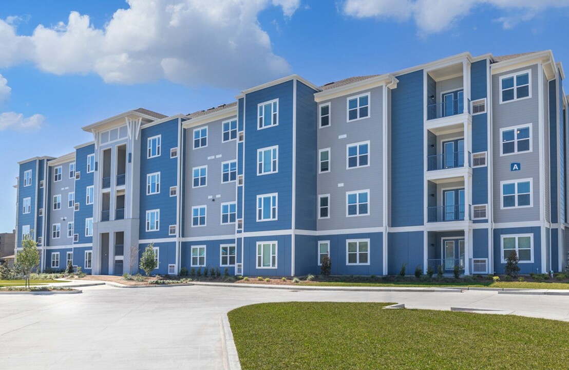 Alluvia Apartments in Kenner, LA - Foto de edificio