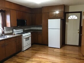 120 Blake St, Unit 2 in Boston, MA - Building Photo - Building Photo