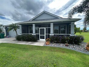 25427 Doredo Dr in Punta Gorda, FL - Building Photo - Building Photo