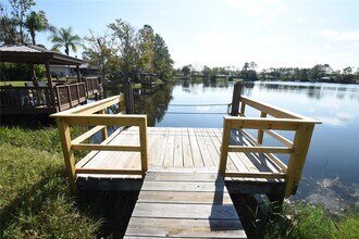 40 Kashmir Trail in Palm Coast, FL - Building Photo - Building Photo