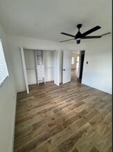 4390 Maple St NE in St. Petersburg, FL - Building Photo - Building Photo