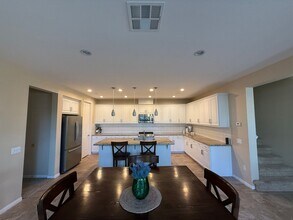 3270 N Oxnard Blvd in Oxnard, CA - Building Photo - Building Photo