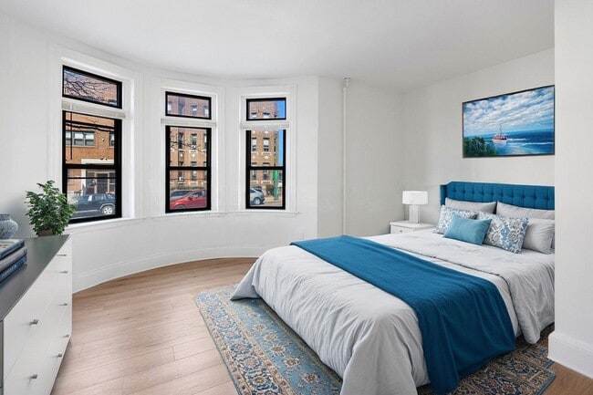 property at 864 Huntington Ave