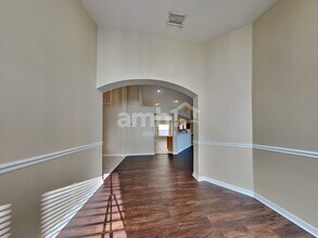 12723 Lake Vista Dr in Gibsonton, FL - Building Photo - Building Photo