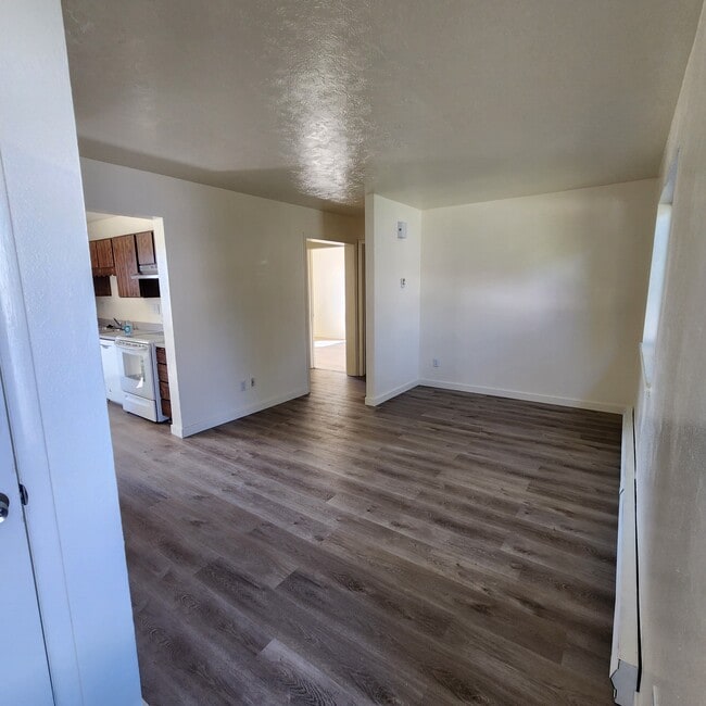 1445 E Teton Blvd in Green River, WY - Building Photo - Building Photo
