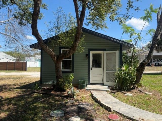 property at 6921 Washington St