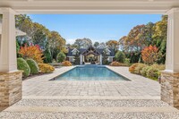 47 Midhampton Ave in Quogue, NY - Building Photo - Building Photo