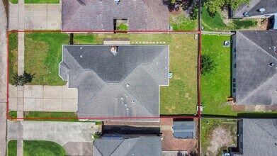12407 Meadow Ridge Dr in Stafford, TX - Building Photo - Building Photo