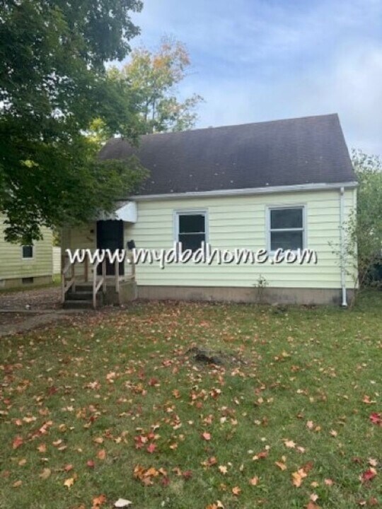 4508 Plaza Dr in Fort Wayne, IN - Building Photo