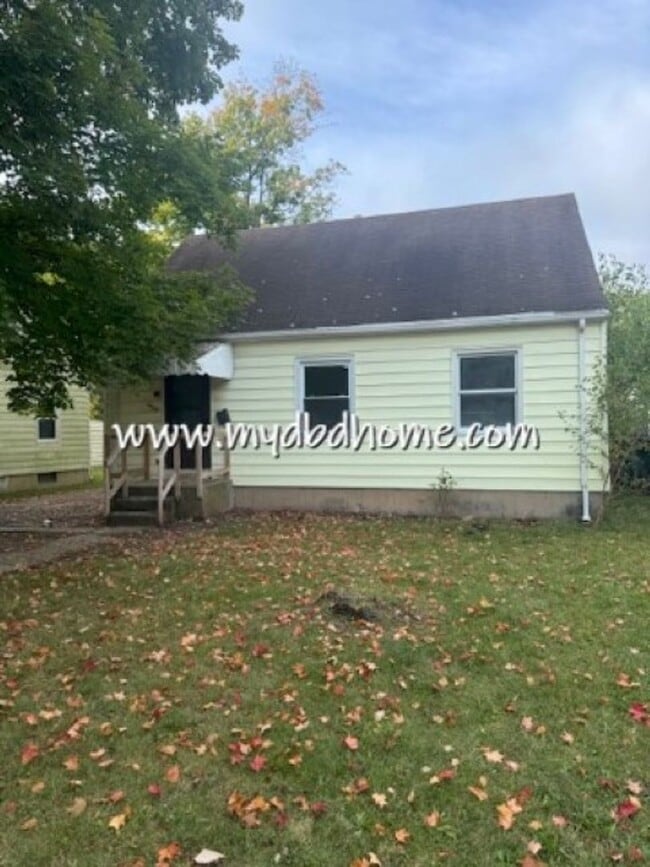 property at 4508 Plaza Dr