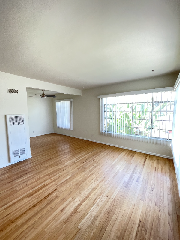 7021 Glasgow Ave in Los Angeles, CA - Building Photo - Building Photo