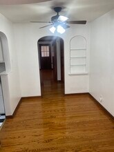 6219 Eichelberger St, Unit 6221A in St. Louis, MO - Foto de edificio - Building Photo