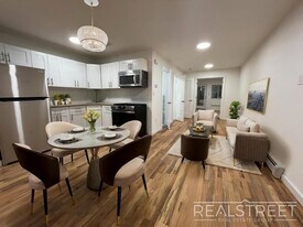 Massive 3BD/3BA Renovated Duplex with Home in Brooklyn, NY - Building Photo