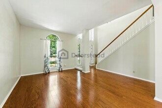 2326 Oak Castle in San Antonio, TX - Foto de edificio - Building Photo