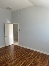 15303 Riverside Grove Dr in Houston, TX - Foto de edificio - Building Photo