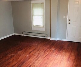 356 John St in South Amboy, NJ - Building Photo - Building Photo