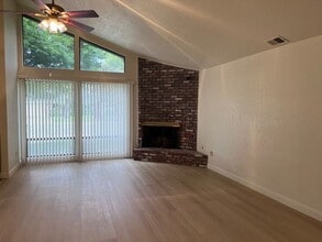 6940 Havenside Dr in Sacramento, CA - Building Photo - Building Photo