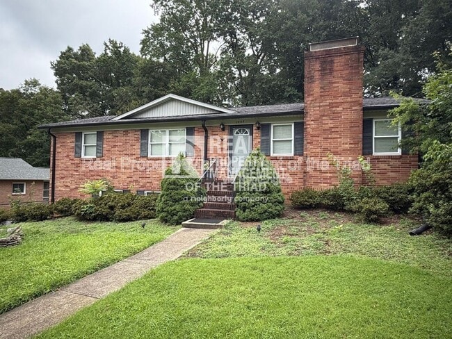 1507 Berwick Rd SW