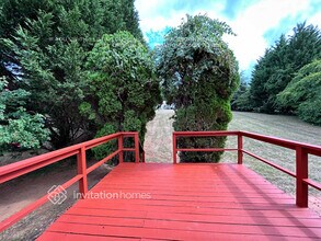 3868 Crusade Dr in Winston-Salem, NC - Foto de edificio - Building Photo