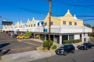 68th Street Square Apartments in San Diego, CA - Building Photo - Building Photo