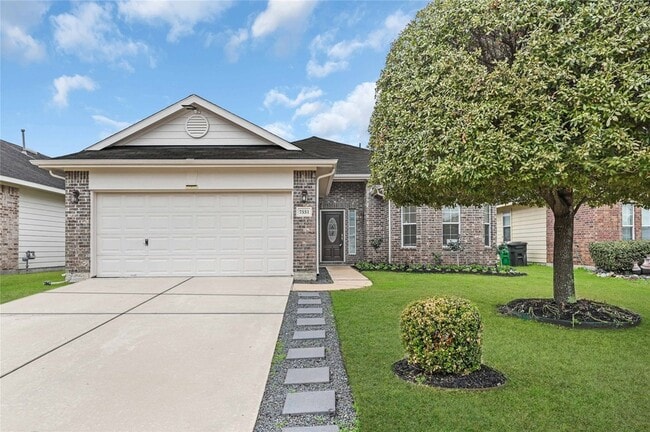 property at 7531 Oakwood Canyon Dr