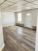 218 Highland Ave, Unit Downstairs in Kutztown, PA - Building Photo