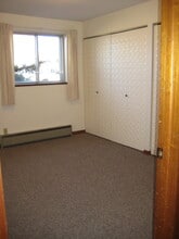 Key Broadway Apartments in Winona, MN - Foto de edificio - Building Photo