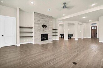 4834 Canyon Shore Dr in Humble, TX - Building Photo - Building Photo