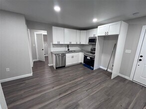 7317 Briefway St-Unit -A in Houston, TX - Building Photo - Building Photo