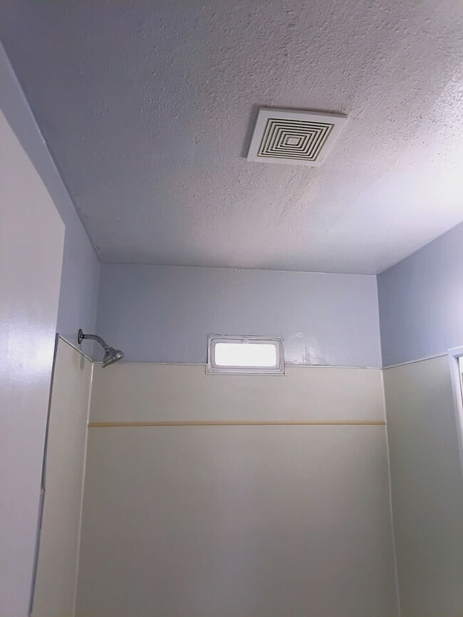 2719 Dewey St in Anderson, IN - Building Photo - Building Photo