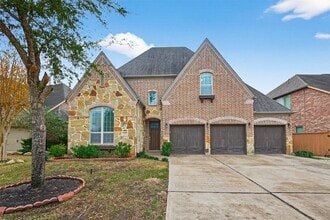 16811 Kilgarth Dr in Richmond, TX - Foto de edificio - Building Photo