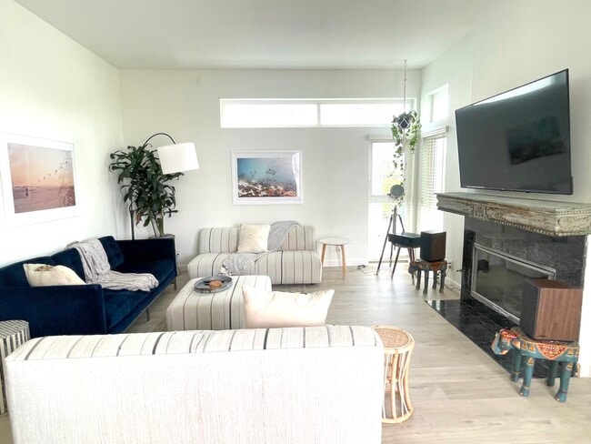 property at 32 28th Ave