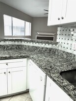 7200 T C Jester Blvd in Houston, TX - Building Photo