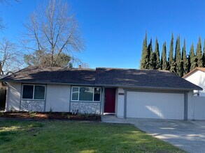 13621 Fair Oaks Blvd in Citrus Heights, CA - Building Photo - Building Photo