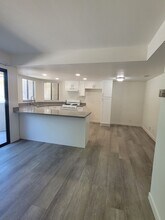 1155 Johnson Dr in Ventura, CA - Building Photo - Building Photo