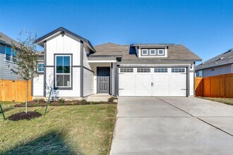147 Shugart St in San Marcos, TX - Building Photo - Building Photo