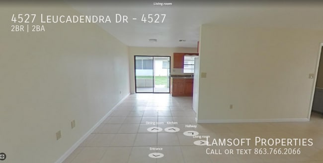 4527 Leucadendra Dr in Sebring, FL - Foto de edificio - Building Photo