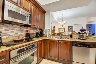 3 Renaissance Way-Unit -108 in Boynton Beach, FL - Building Photo - Building Photo