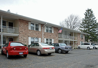 Carriage House Apartments in Amherst, OH - Building Photo - Building Photo